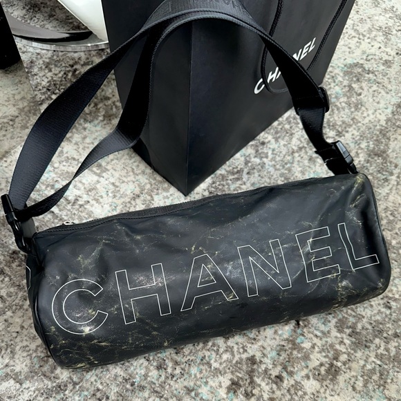 Vintage CHANEL Sport Duffle Bag in Black - Picture 4 of 15